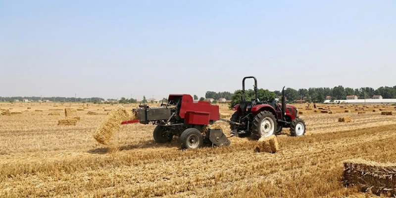 Application scenarios of the EP-9YF-1700 square baler — wheat straw, rice straw, corn stover, forage grass on small and family farms